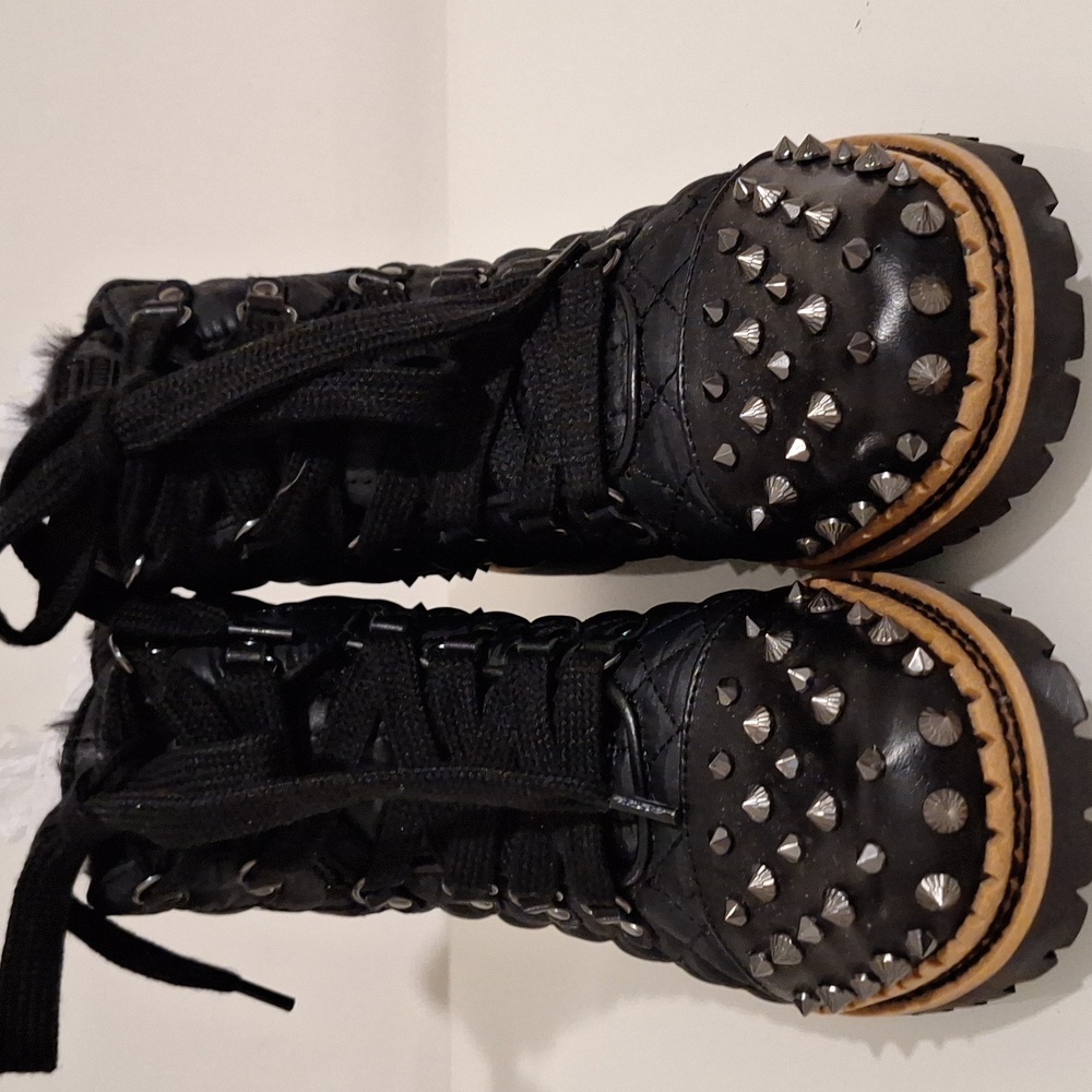 Brand *NEW* Sam edelman studded combat boots